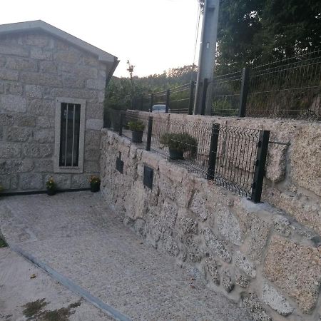 הוילה ויירה דו מיניו Casinha Da Mo מראה חיצוני תמונה